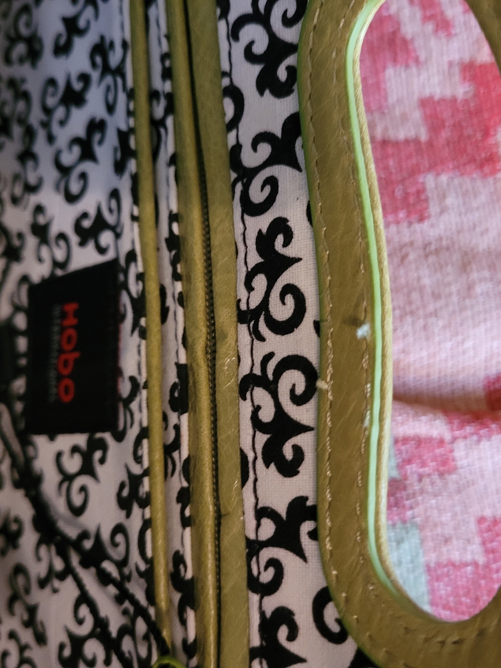 HOBO Olive Green Leather Fold-Over Clutch with Cutout Handle - Picture 5 of 7